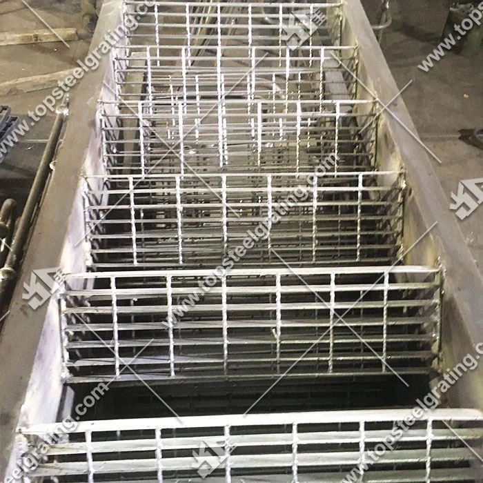 Galvanized Steel Grating Stairs